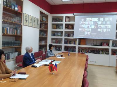 На связи с Российской академией образования