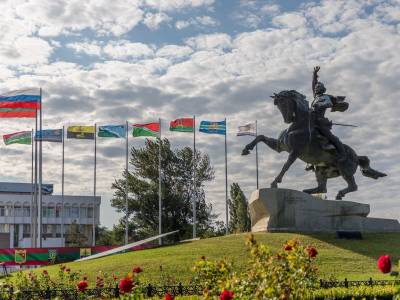 Поздравление ректора ПГУ с Днем города Тирасполь