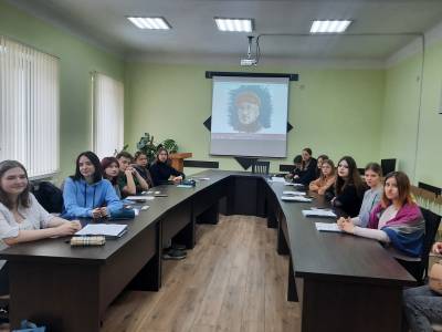 В кабинете «Русский мир» в Рыбнице говорили о педагогической системе Макаренко