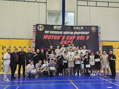 Победители чемпионата Европы по кикбоксингу