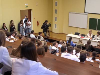 Встреча с первокурсниками в мединституте