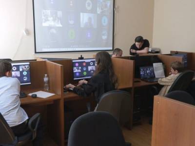 Приднестровские школьники стали участниками международного IT-фестиваля
