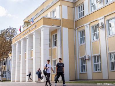 Лучшим выпускникам предоставят возможность трудоустроиться в МИД ПМР