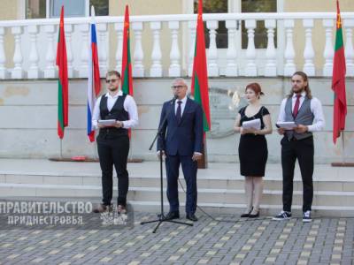 Первокурсников ПГУ поздравил с Днём знаний вице-премьер Виталий Нягу
